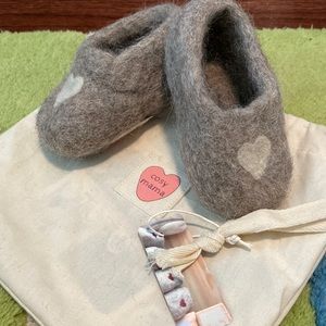 Alpaca Fibre Baby Booties